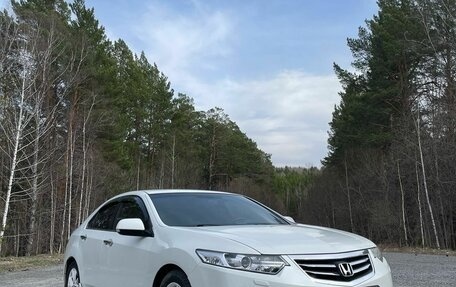 Honda Accord VIII рестайлинг, 2012 год, 1 630 000 рублей, 8 фотография