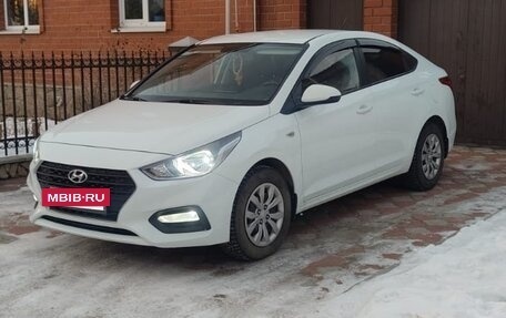 Hyundai Solaris II рестайлинг, 2017 год, 1 450 000 рублей, 3 фотография