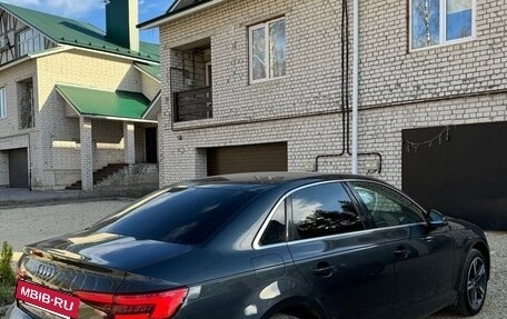 Audi A4, 2016 год, 2 090 000 рублей, 4 фотография