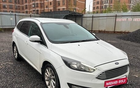 Ford Focus III, 2015 год, 950 000 рублей, 3 фотография