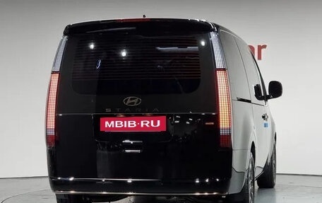 Hyundai Staria, 2025 год, 5 700 000 рублей, 4 фотография