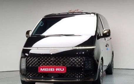 Hyundai Staria, 2025 год, 5 700 000 рублей, 3 фотография