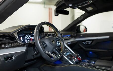 Lamborghini Urus I, 2020 год, 25 000 000 рублей, 6 фотография
