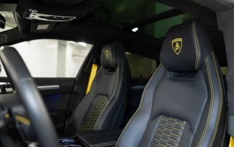 Lamborghini Urus I, 2020 год, 25 000 000 рублей, 9 фотография