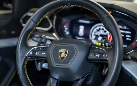 Lamborghini Urus I, 2020 год, 25 000 000 рублей, 11 фотография