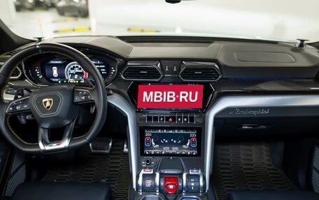Lamborghini Urus I, 2020 год, 25 000 000 рублей, 10 фотография