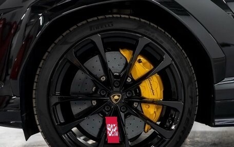 Lamborghini Urus I, 2020 год, 25 000 000 рублей, 12 фотография