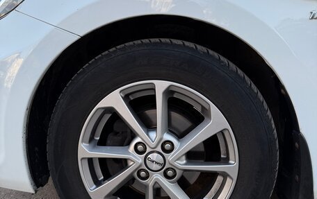 Hyundai Solaris II рестайлинг, 2013 год, 990 000 рублей, 6 фотография