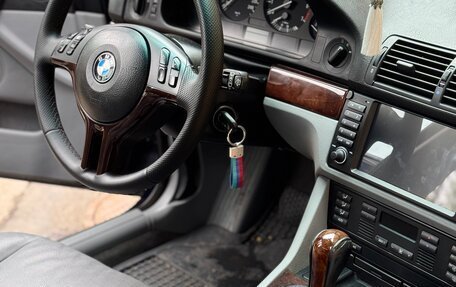 BMW 5 серия, 2001 год, 995 000 рублей, 7 фотография