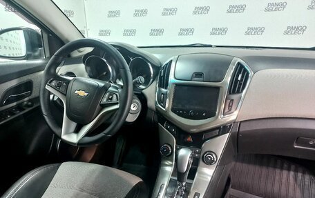 Chevrolet Cruze II, 2013 год, 925 000 рублей, 9 фотография