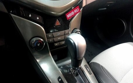 Chevrolet Cruze II, 2013 год, 925 000 рублей, 14 фотография