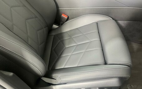 BMW 5 серия, 2024 год, 7 720 000 рублей, 23 фотография