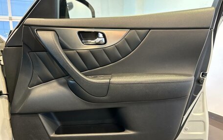 Infiniti FX II, 2008 год, 1 290 000 рублей, 15 фотография