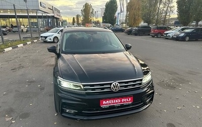 Volkswagen Tiguan II, 2018 год, 3 549 000 рублей, 1 фотография