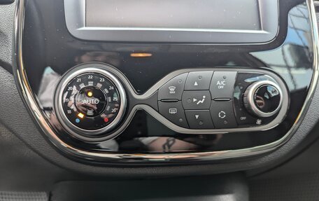 Renault Kaptur I рестайлинг, 2019 год, 1 520 000 рублей, 25 фотография