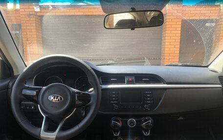 KIA Rio IV, 2018 год, 670 000 рублей, 8 фотография