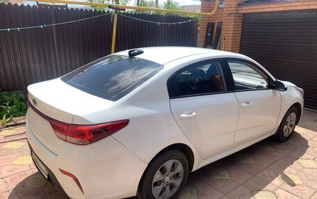KIA Rio IV, 2018 год, 670 000 рублей, 4 фотография