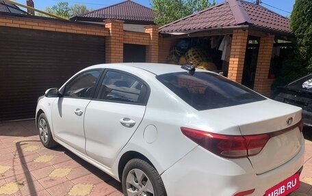 KIA Rio IV, 2018 год, 670 000 рублей, 6 фотография