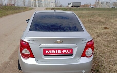 Chevrolet Aveo III, 2012 год, 500 000 рублей, 4 фотография