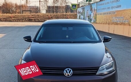 Volkswagen Jetta VI, 2014 год, 990 000 рублей, 11 фотография