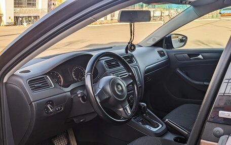 Volkswagen Jetta VI, 2014 год, 990 000 рублей, 21 фотография