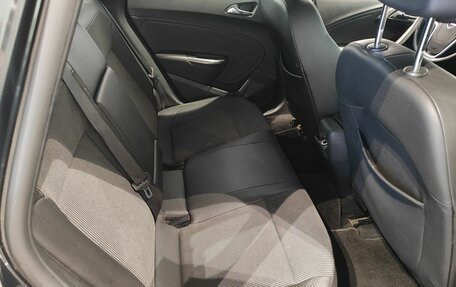 Opel Astra J, 2012 год, 709 000 рублей, 11 фотография