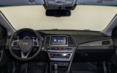 Hyundai Sonata VII, 2018 год, 1 950 000 рублей, 14 фотография