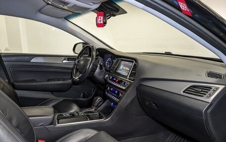 Hyundai Sonata VII, 2018 год, 1 950 000 рублей, 13 фотография