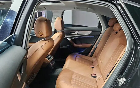 Audi A6, 2020 год, 2 420 000 рублей, 12 фотография