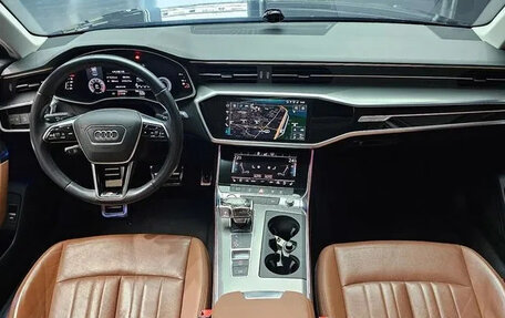 Audi A6, 2020 год, 2 420 000 рублей, 7 фотография