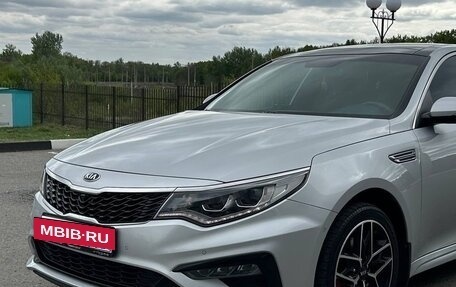 KIA Optima IV, 2018 год, 2 200 000 рублей, 3 фотография
