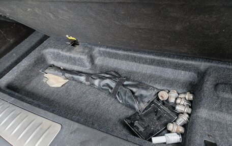 Infiniti QX56, 2012 год, 2 850 000 рублей, 17 фотография