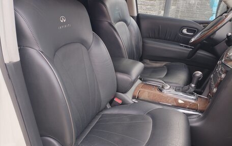 Infiniti QX56, 2012 год, 2 850 000 рублей, 13 фотография
