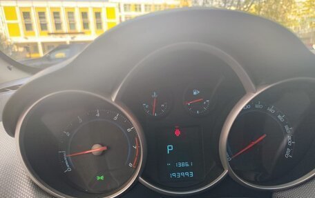 Chevrolet Cruze II, 2015 год, 1 000 000 рублей, 4 фотография