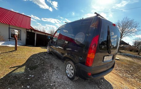 Renault Kangoo II рестайлинг, 2004 год, 315 000 рублей, 6 фотография