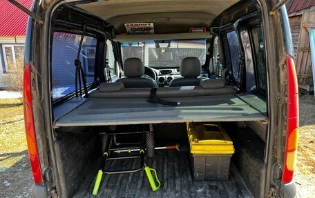 Renault Kangoo II рестайлинг, 2004 год, 315 000 рублей, 17 фотография