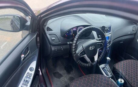 Hyundai Solaris II рестайлинг, 2011 год, 795 000 рублей, 10 фотография
