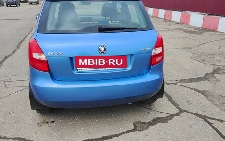 Skoda Fabia II, 2013 год, 850 000 рублей, 2 фотография