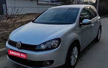 Volkswagen Golf VI, 2010 год, 820 000 рублей, 2 фотография