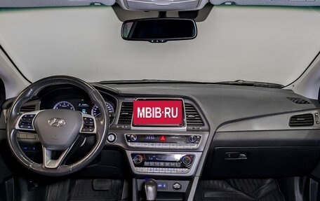 Hyundai Sonata VII, 2018 год, 1 950 000 рублей, 16 фотография