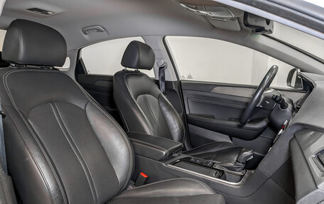 Hyundai Sonata VII, 2018 год, 1 950 000 рублей, 30 фотография