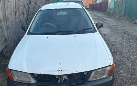 Nissan AD II, 2000 год, 180 000 рублей, 1 фотография