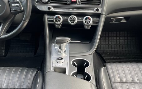 Genesis G70 I, 2018 год, 2 270 000 рублей, 24 фотография