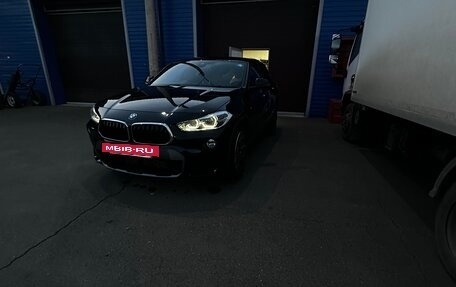 BMW X2, 2018 год, 2 850 000 рублей, 3 фотография