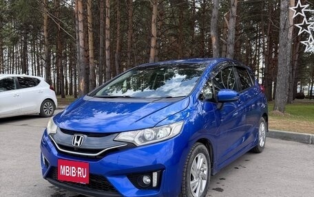 Honda Fit III, 2013 год, 1 180 000 рублей, 8 фотография