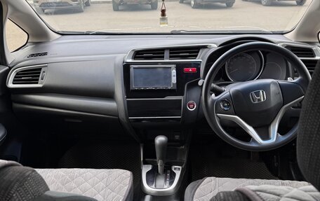 Honda Fit III, 2013 год, 1 180 000 рублей, 14 фотография
