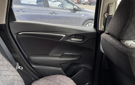 Honda Fit III, 2013 год, 1 180 000 рублей, 18 фотография