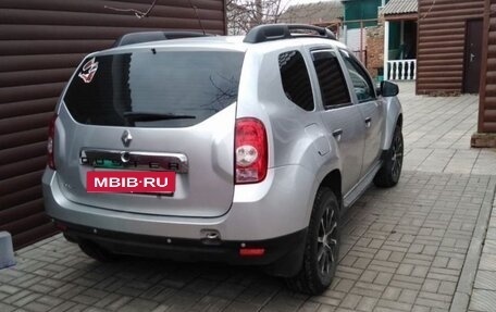 Renault Duster I рестайлинг, 2012 год, 960 000 рублей, 2 фотография