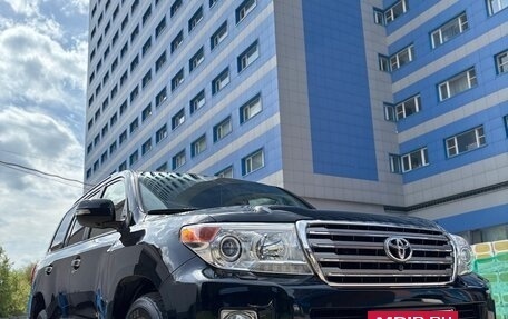 Toyota Land Cruiser 200, 2013 год, 4 490 000 рублей, 10 фотография