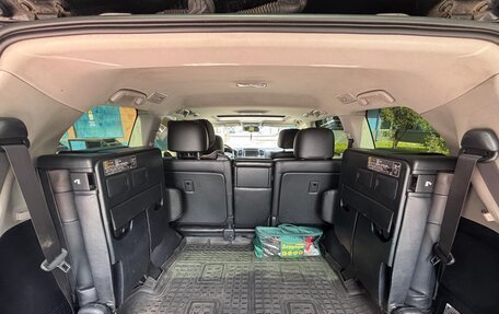 Toyota Land Cruiser 200, 2013 год, 4 490 000 рублей, 21 фотография